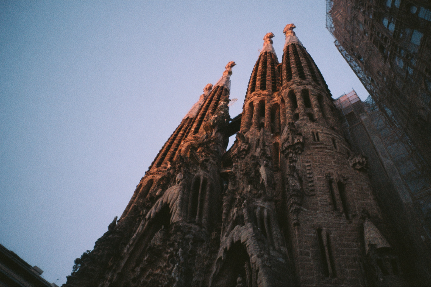 Sagrada Familia: Věčné staveniště, které řídí matematika